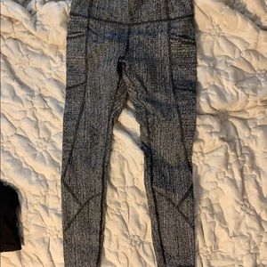 High support Lululemon leggings. Size 6